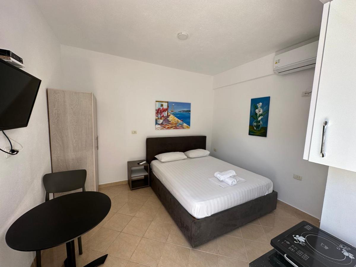 Skenderi Apartments Ksamil Exteriér fotografie