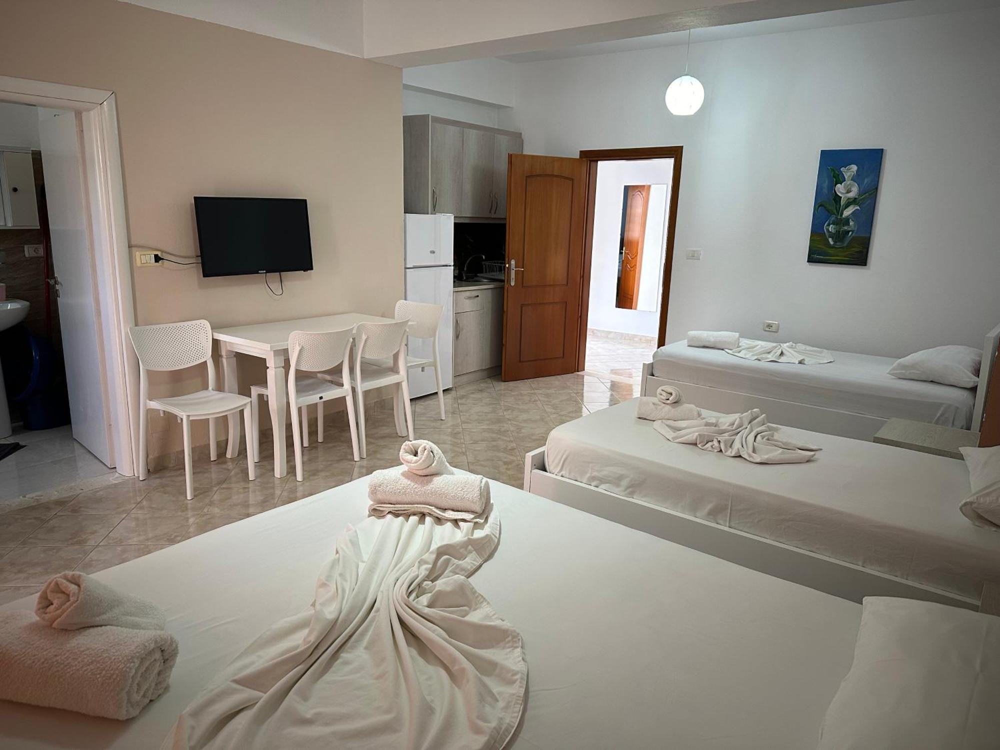 Skenderi Apartments Ksamil Exteriér fotografie